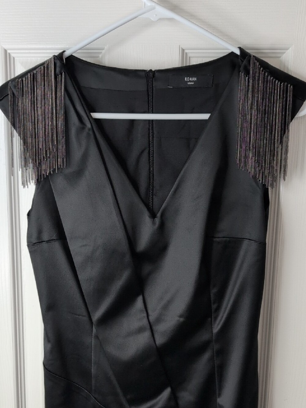 Roman Black V-Neck Midi Dress with Fringe Shoulder Detail Size 4